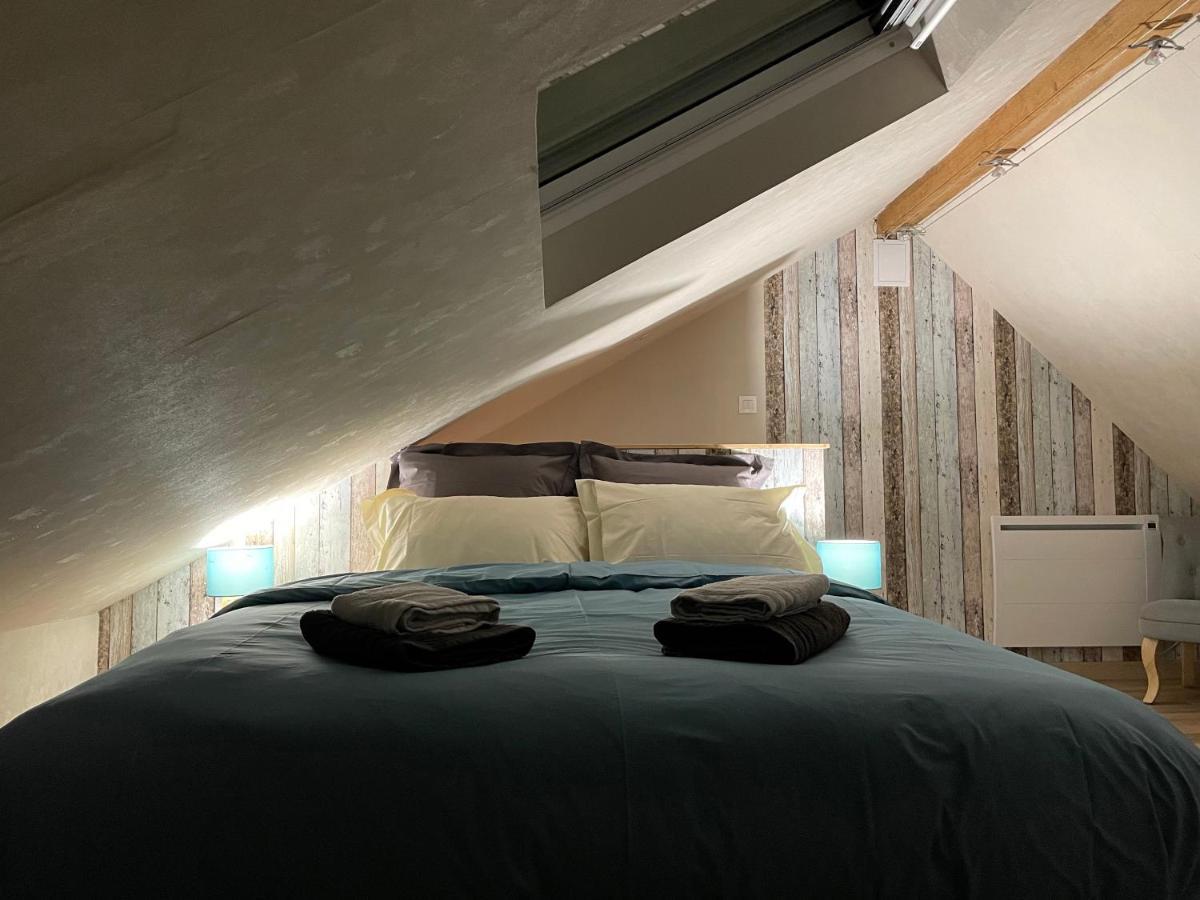 Le Nid d'Amour 2pers / wifi / sauna Houssen Exterior foto
